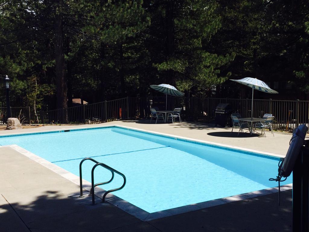 Summit By 101 Great Escapes Apartment Mammoth Lakes Bagian luar foto